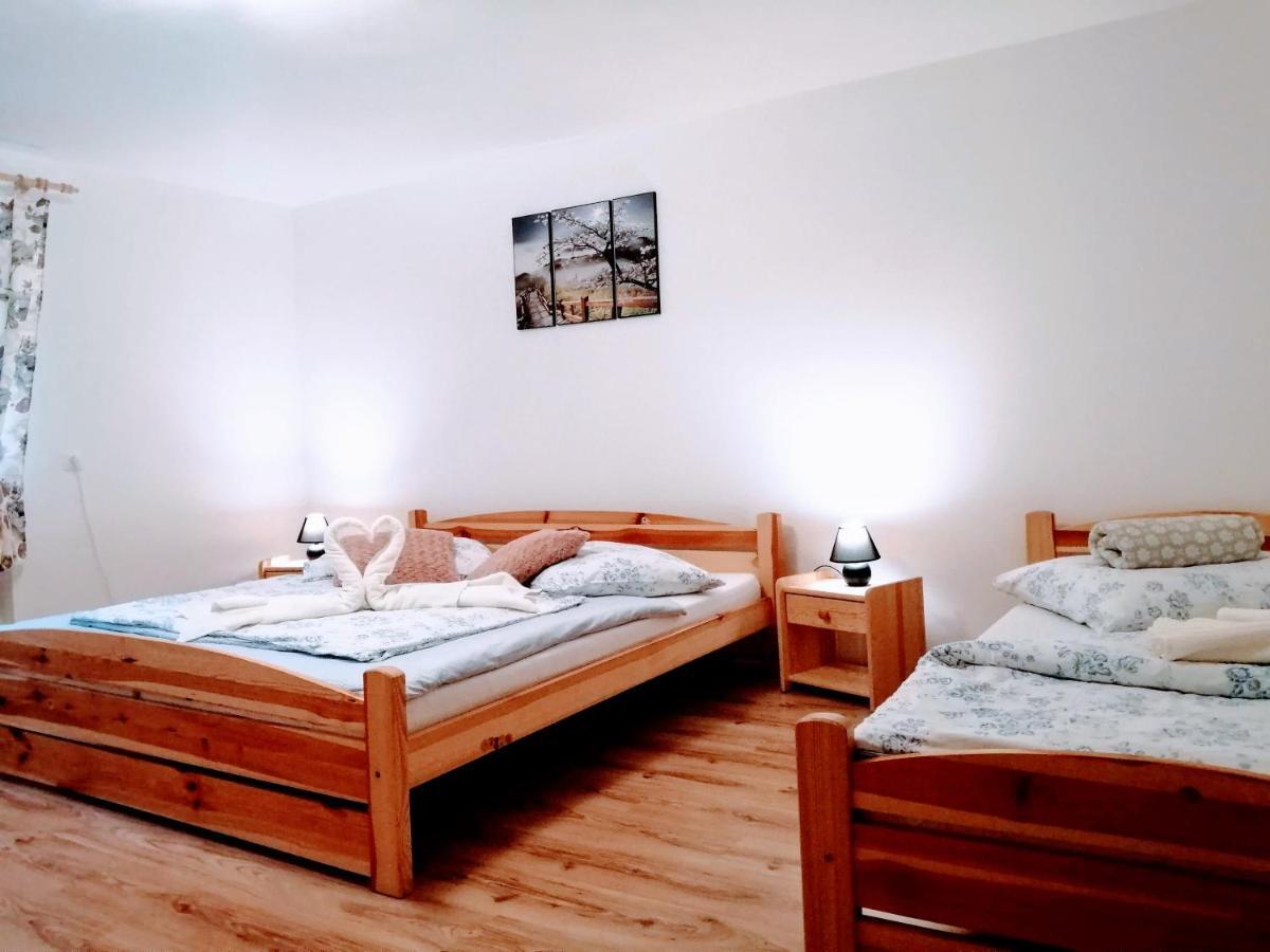 Apartman Paula -Dovolenka Pri Aquaparku Liptovský Mikuláš Exterior foto